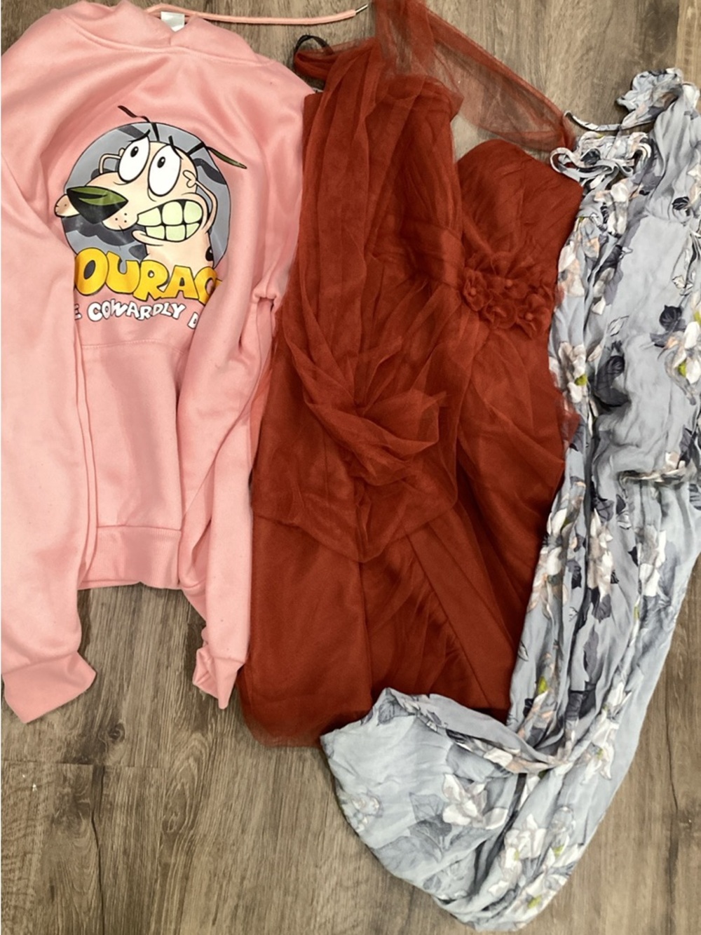 Size medium bundle - Picture 5 of 7